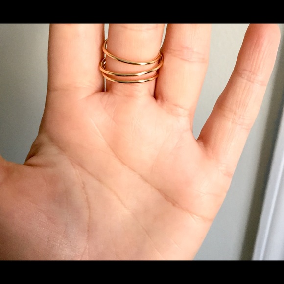 Ring - Picture 2 of 2